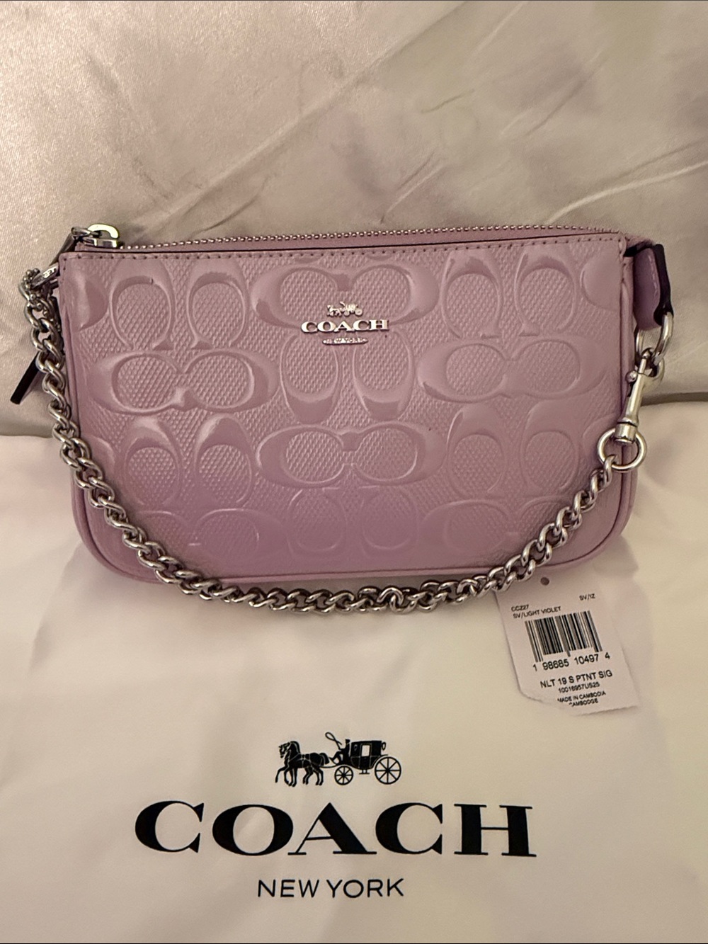 💜COACH NWT Lavender Signature C Leather Nolita 18 / Heart Charm/Silver Hardware - Picture 3 of 9